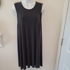 ADRIENNE VITTADINI Swing Dress V Neck Rayon Dress Medium 36 Chest